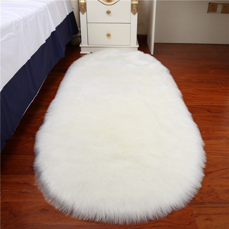 Oval Faux Fur Sheepskin Fluffy Floor Rug, White 100x180CM