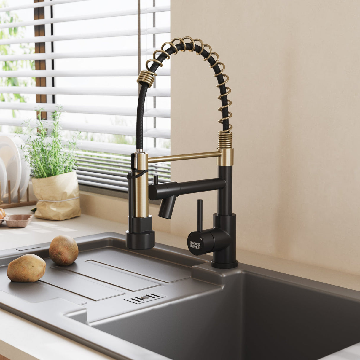 Gold Black Stainless Steel Kitchen Faucet with Pull Down Spring Spout